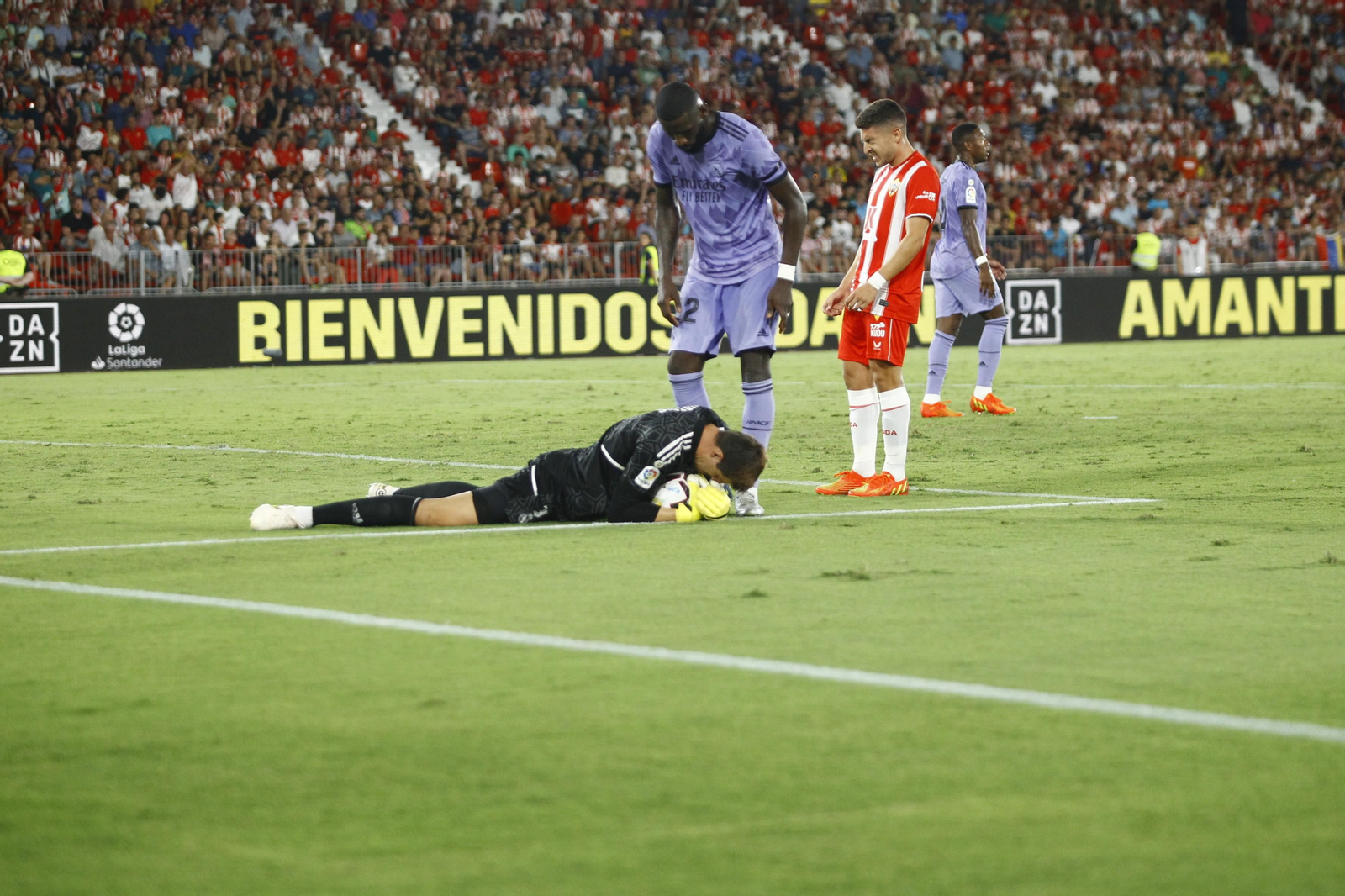 Imágenes del partido U.D. Almería-Real Madrid C.F. de la Liga Santander