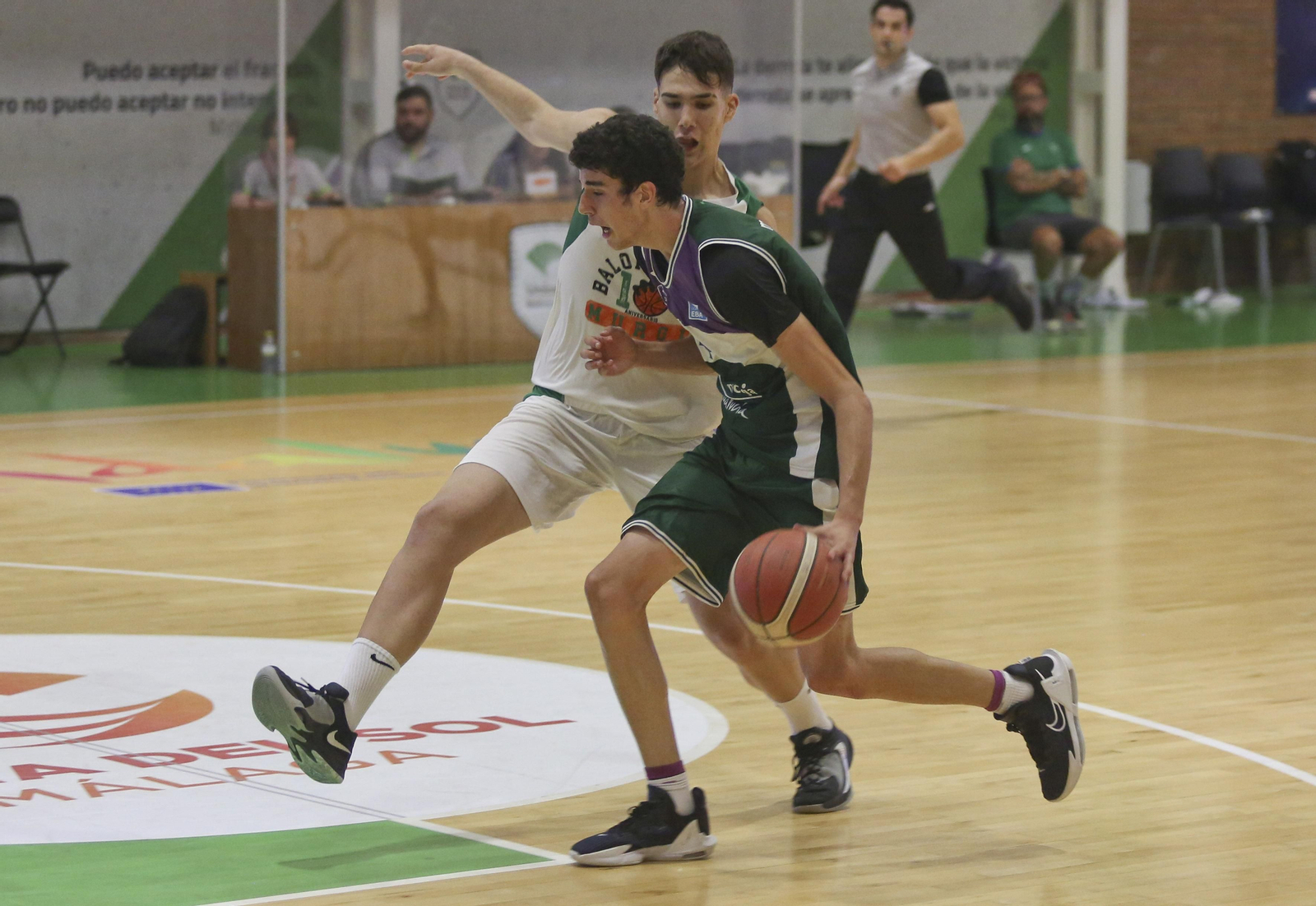 Las fotos del Unicaja EBA - Vikingos Syngenta Murgui