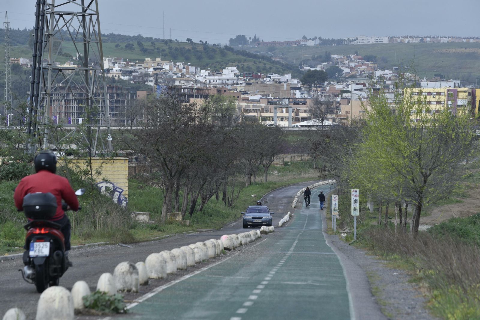 Una vista de Camas desde el Puente de la Señorita, con una importante reforma pendiente para convertirlo en Bus-VAO.