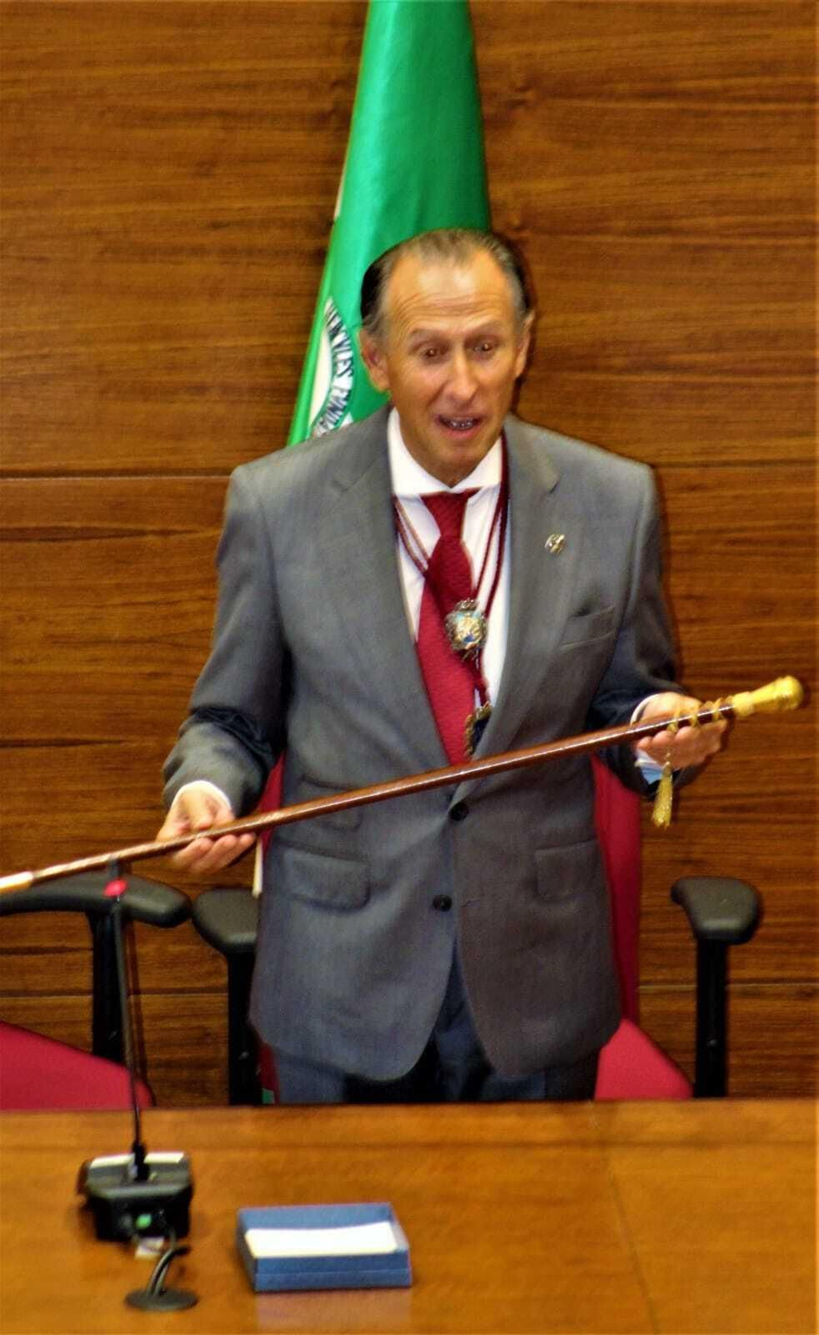 Las imágenes de la investidura de José María Román como alcalde de Chiclana