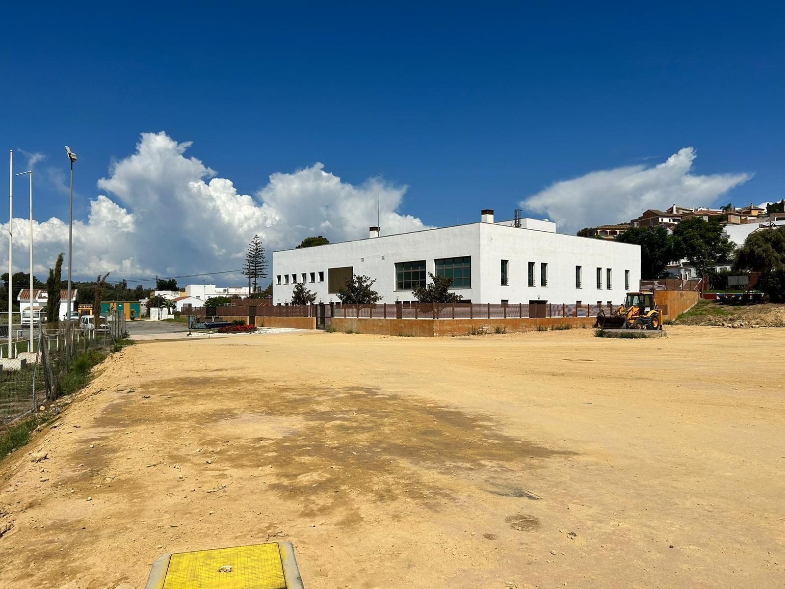 El terreno donde se realizará el recinto ferial y las pistas deportivas.