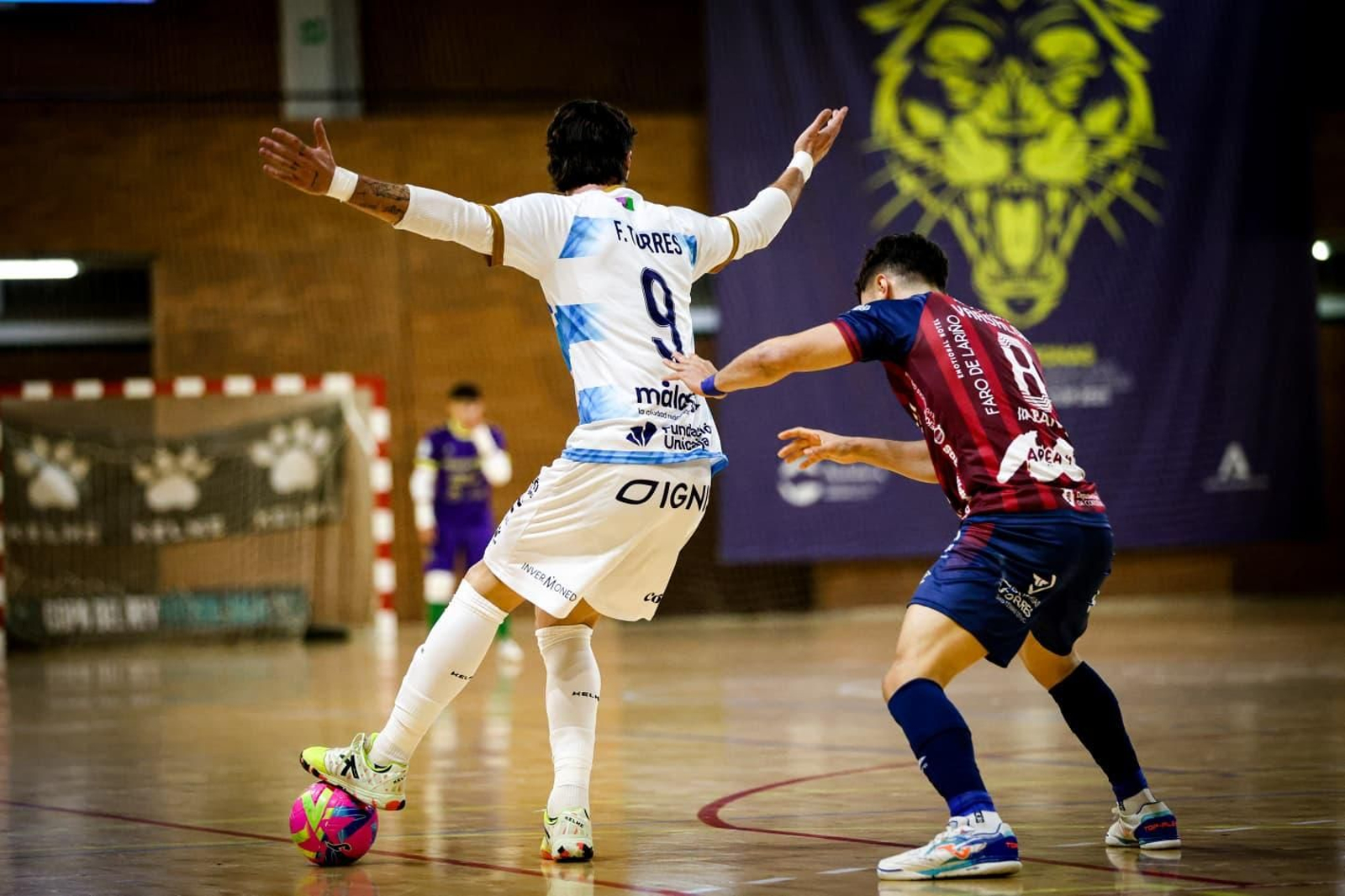 La efectividad de Noia deja fuera de la Copa del Rey al Heredia 21 (0-4)