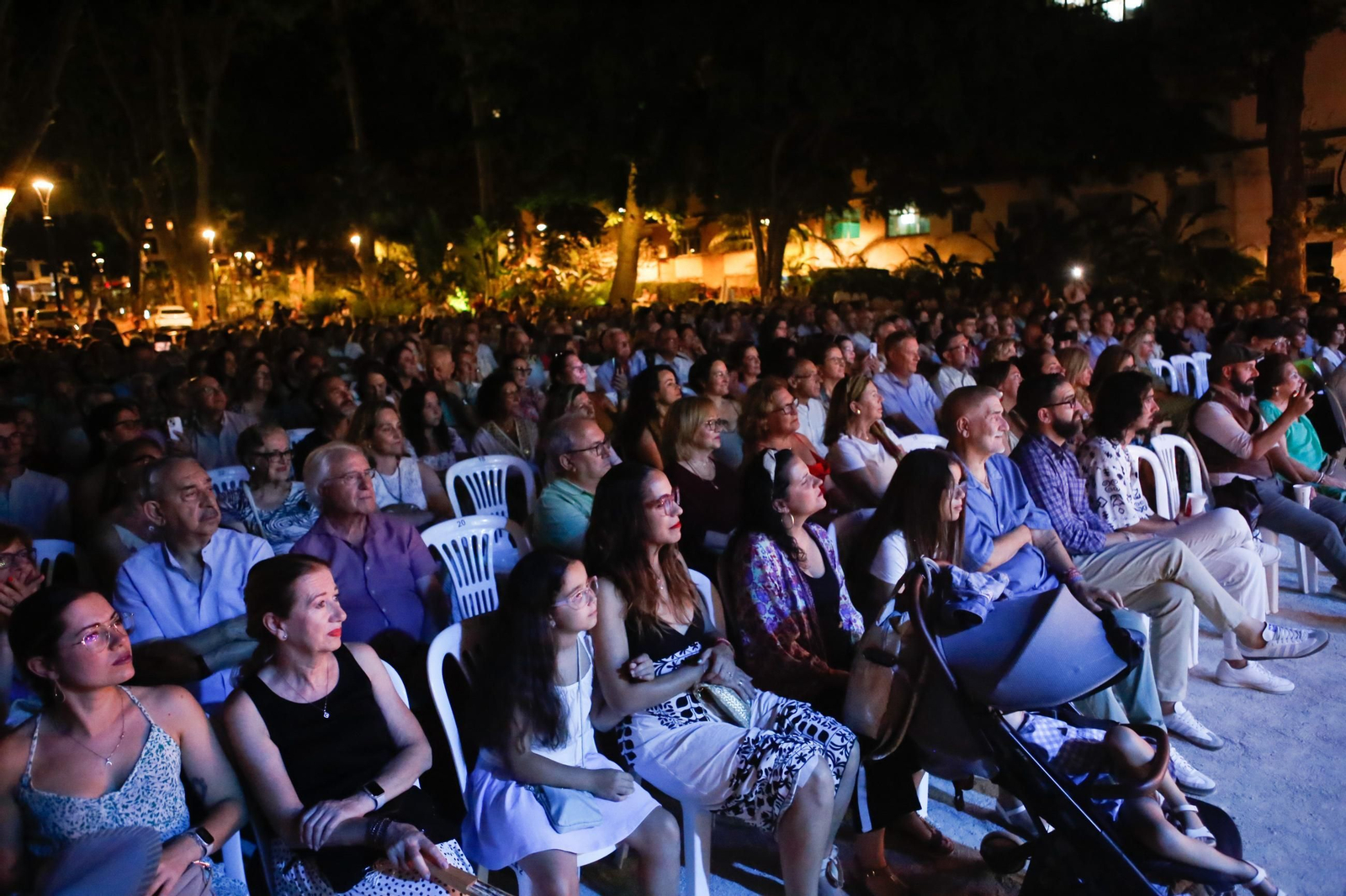 Fotos del concierto de Rosario Montoya en el Encuentro de Guitarra Paco de Lucía