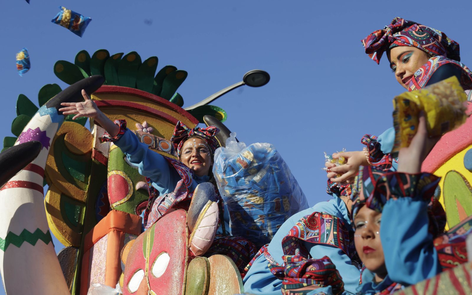 Las imágenes de la Cabalgata de los Reyes Magos en Sevilla