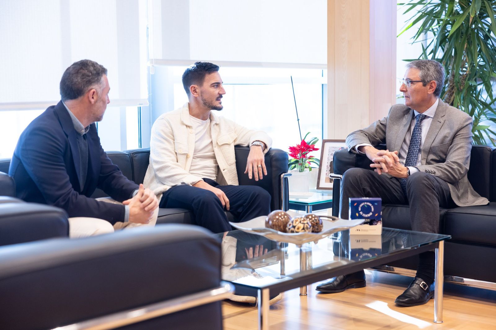 Damián Quintero, recibido en Diputación.