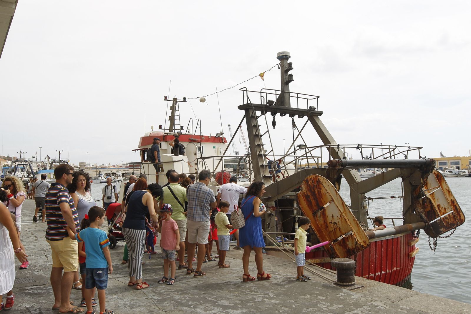 Fotogalería Jornada Puertas Abiertas Puerto Pesquero Almería