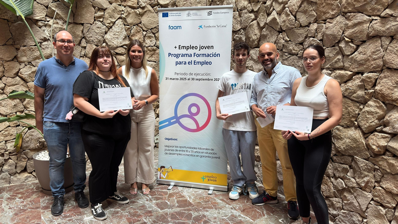 Los jóvenes que han participado en la iniciativa.