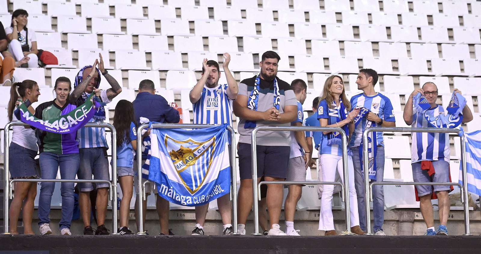 Fotos del Burgos CF-Málaga CF, jornada 1 de la Liga Smartbank