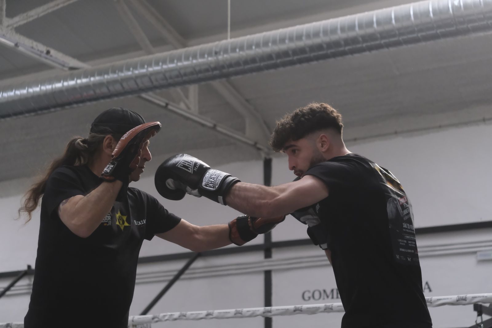 El entrenamiento de José Luis Navarro Jr antes del Campeonato de España, en imágenes