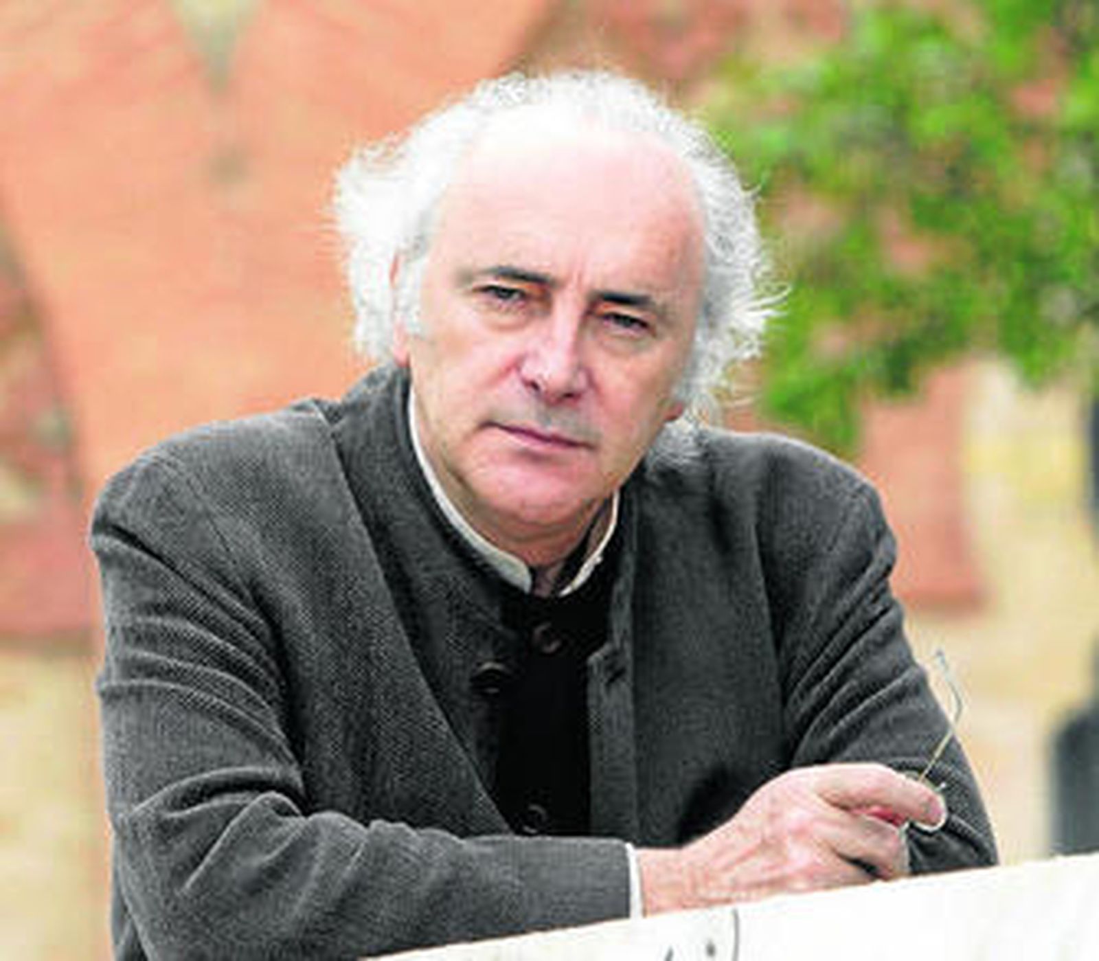 Amancio Prada actúa hoy en el Teatro Góngora.