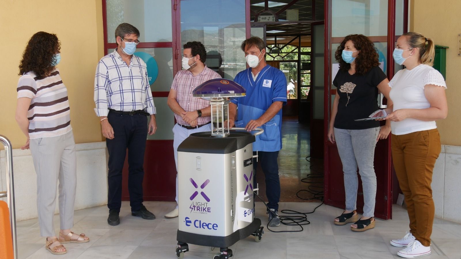 Nuevo robot en la Residencia de Mayores abderitana.