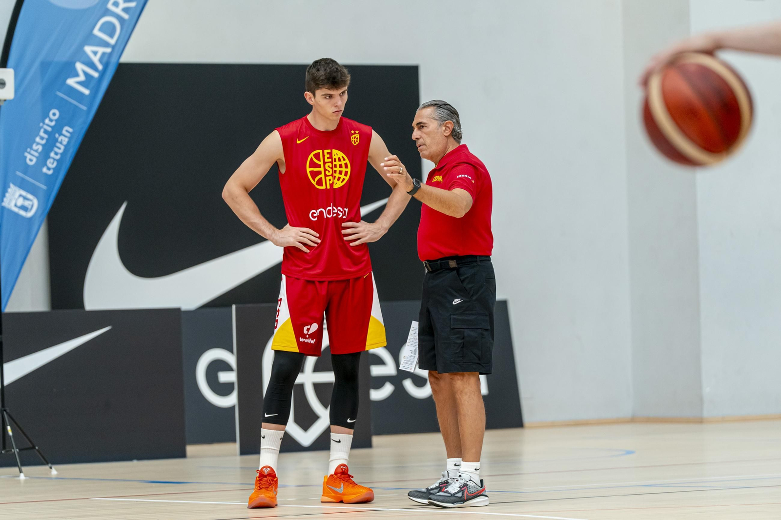 España acaba su trabajo en Madrid antes de venir a Málaga