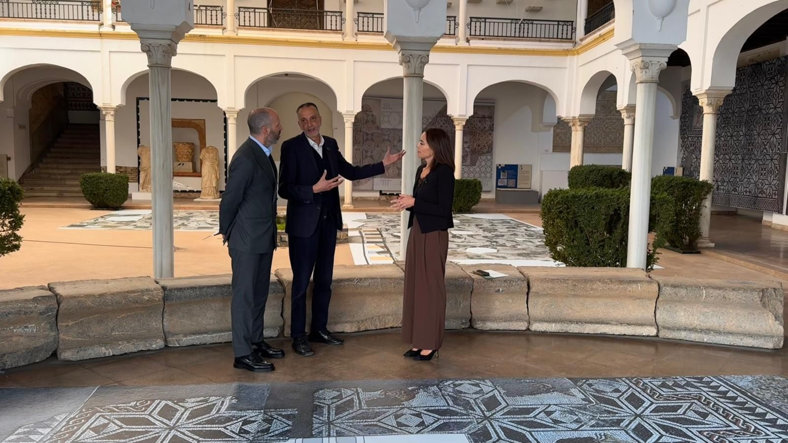 Inauguración de la muestra. Inauguración de la muestra.