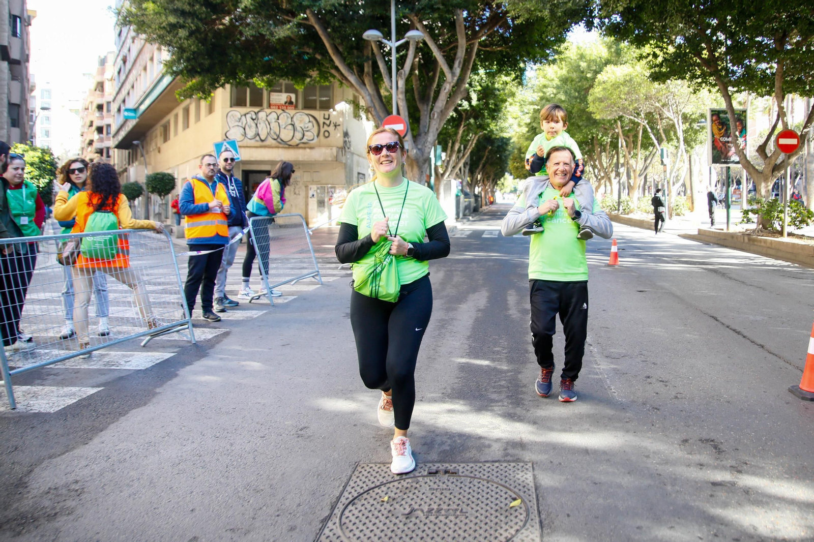 Imágenes de la Carrera contra el Cáncer de Almería