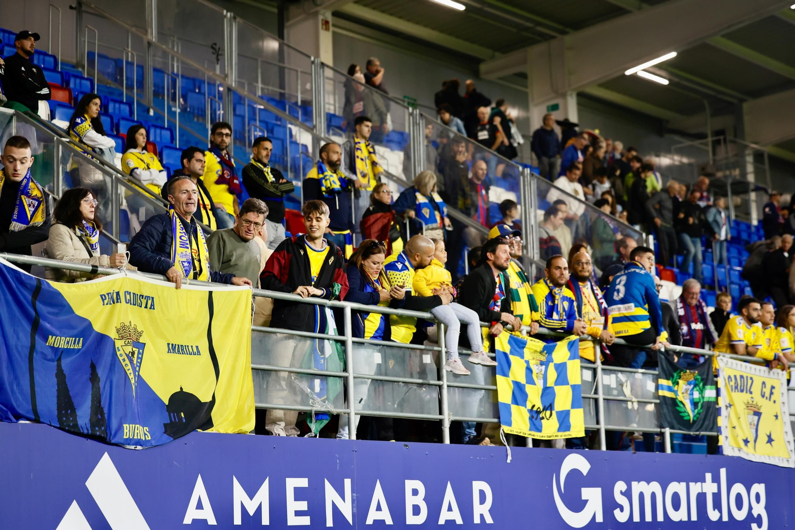 Las imágenes del partido de fútbol Éibar - Cádiz