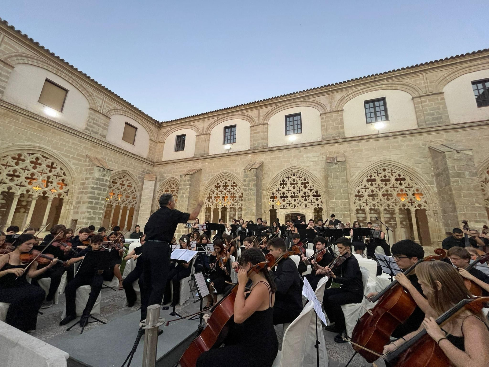 Una imagen del I festival andaluz de Jóvenes Orquestas celebrado en Los Claustros.