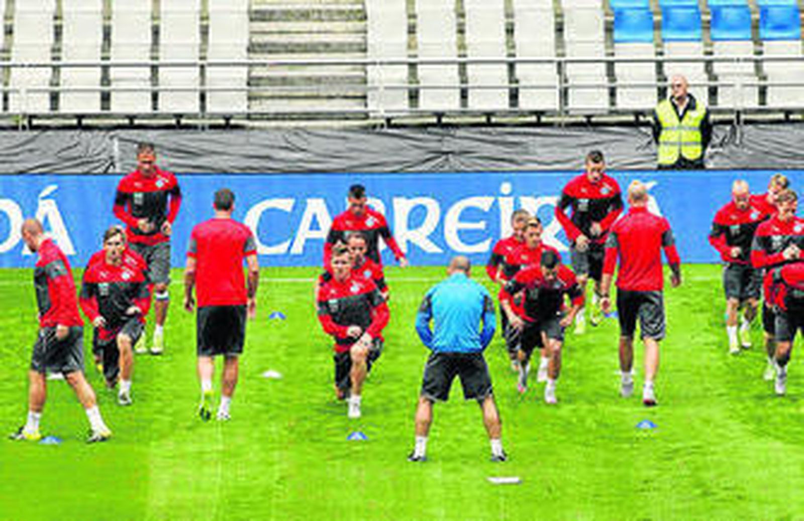 Eslovaquia, durante su entrenamiento de ayer en Oviedo.