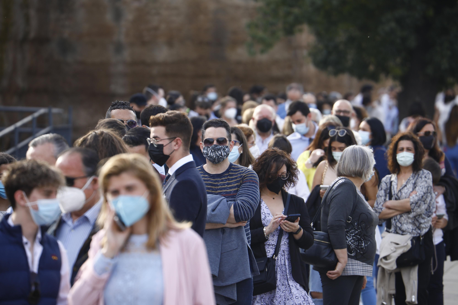 La espera para ver al Rescatado en Córdoba, en fotografías