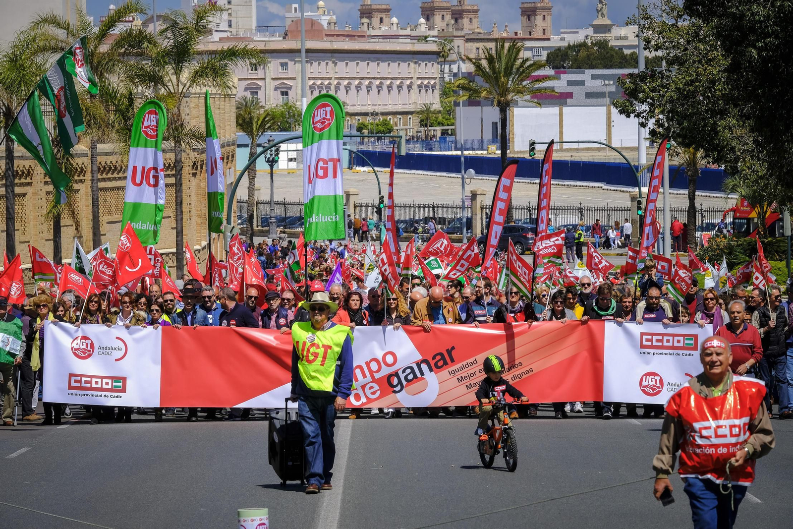 Las imágenes de las manifestación oficial del 1 de mayo.