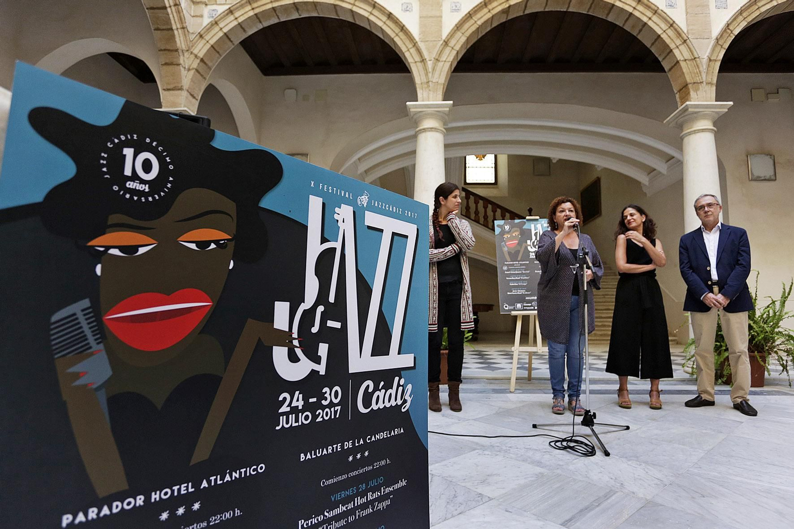 Marina Fernández, de Qultura, Eva Tubío, Amada Blasco, de El Musicario y José Luis Molina, de Eléctrica Cádiz.