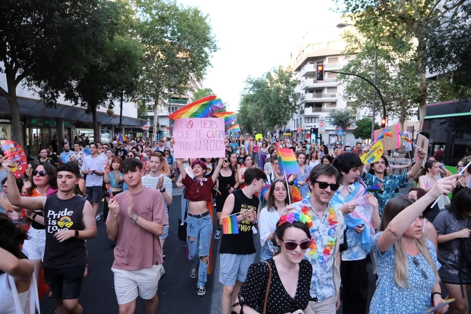 La marcha del Orgullo LGTBIQ+ en Córdoba, en imágenes