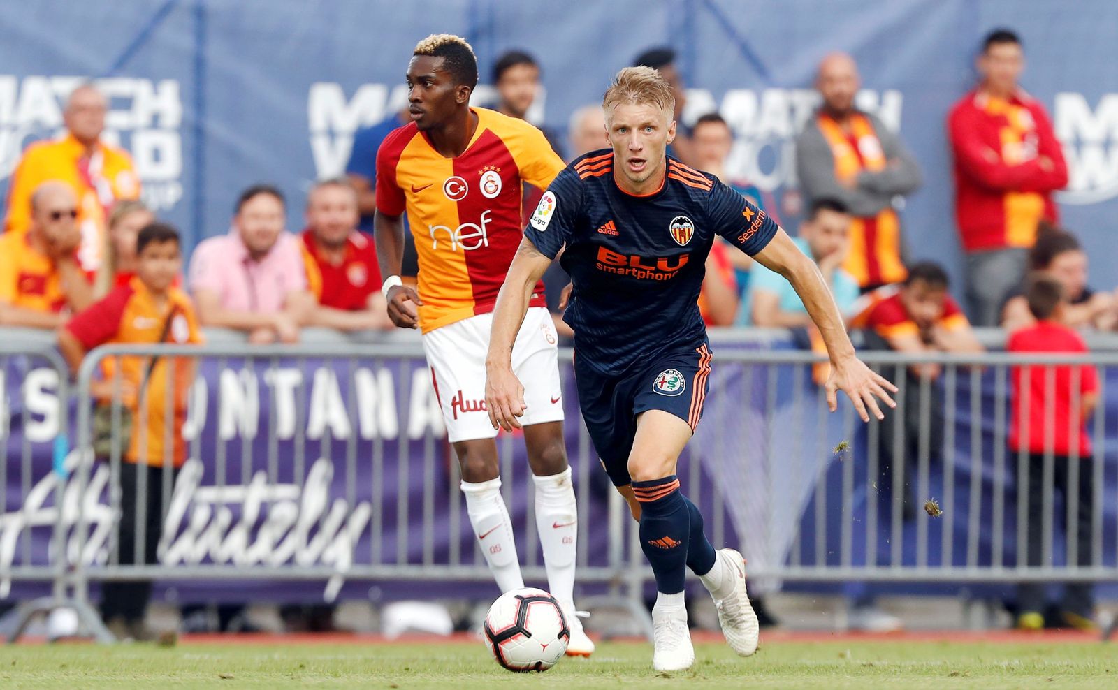 El Valencia se estrena venciendo al Galatasaray