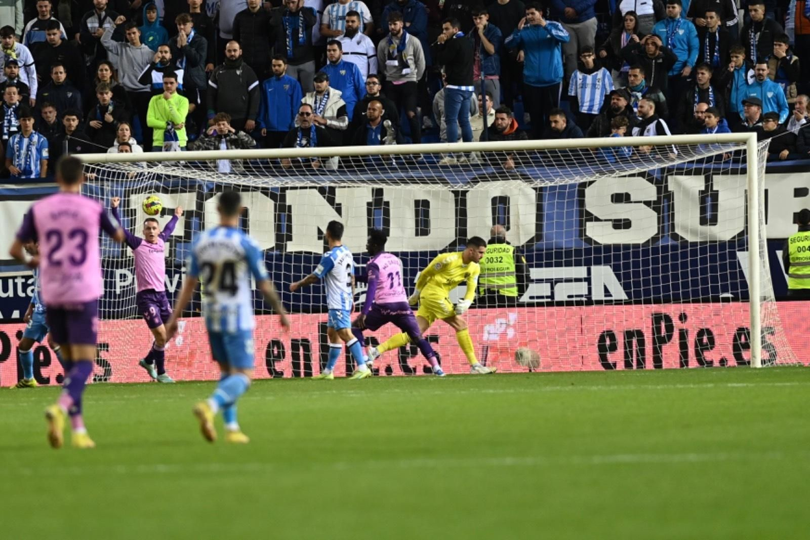 El Málaga CF - Tenerife, en fotos