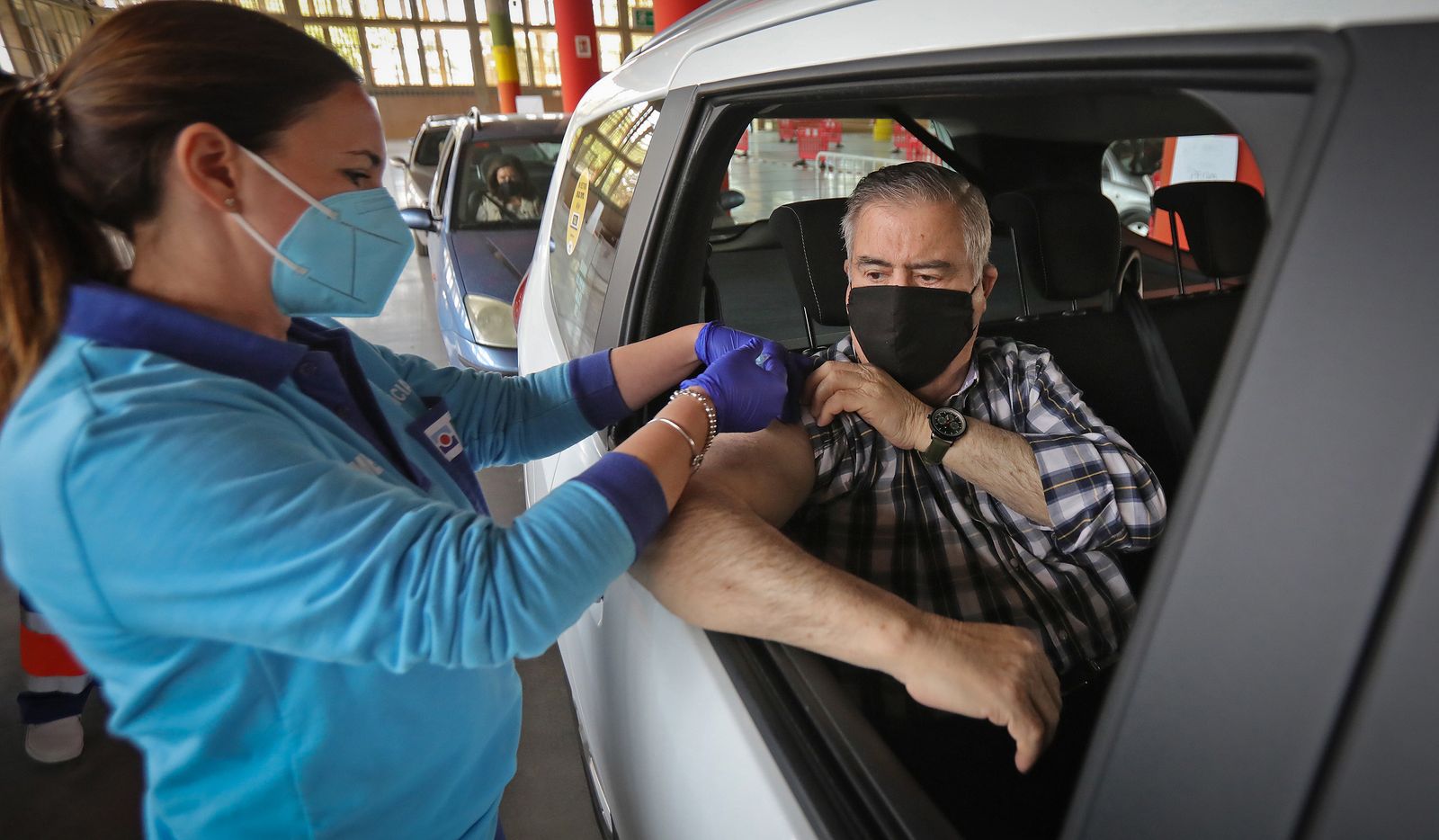Amplían los puntos de vacunación masiva