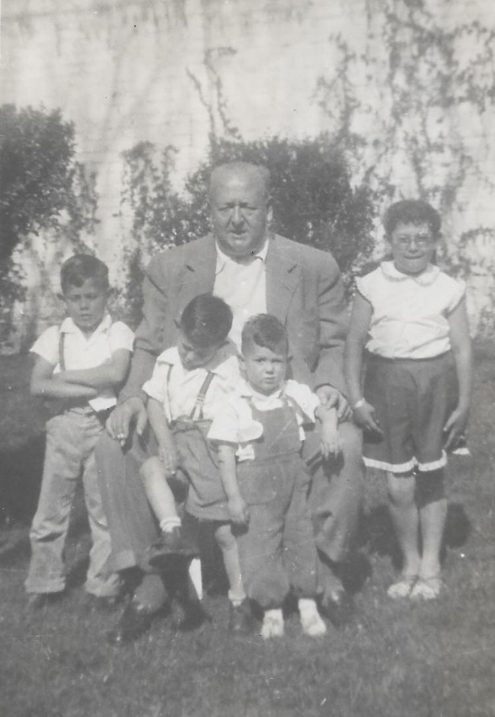 Con varios de sus numerosos sobrinos.