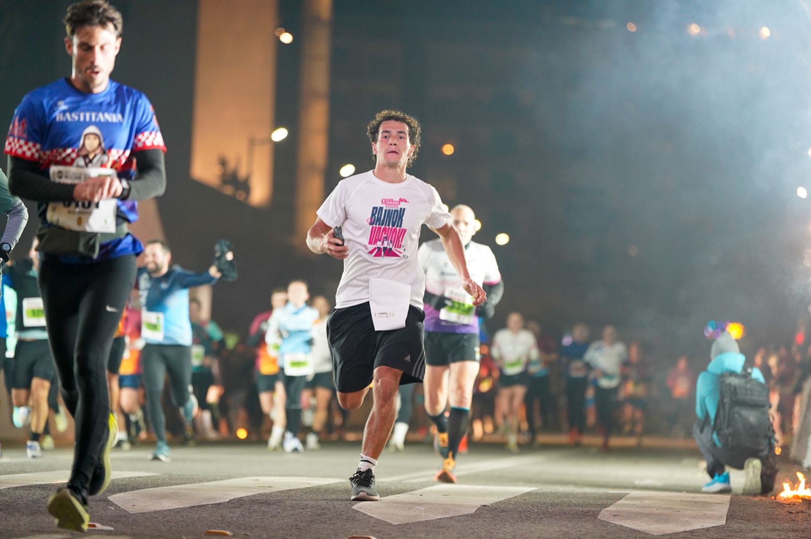 En imágenes: búscate en tu llegada a meta de la Carrera de San Antón 2026 (9)