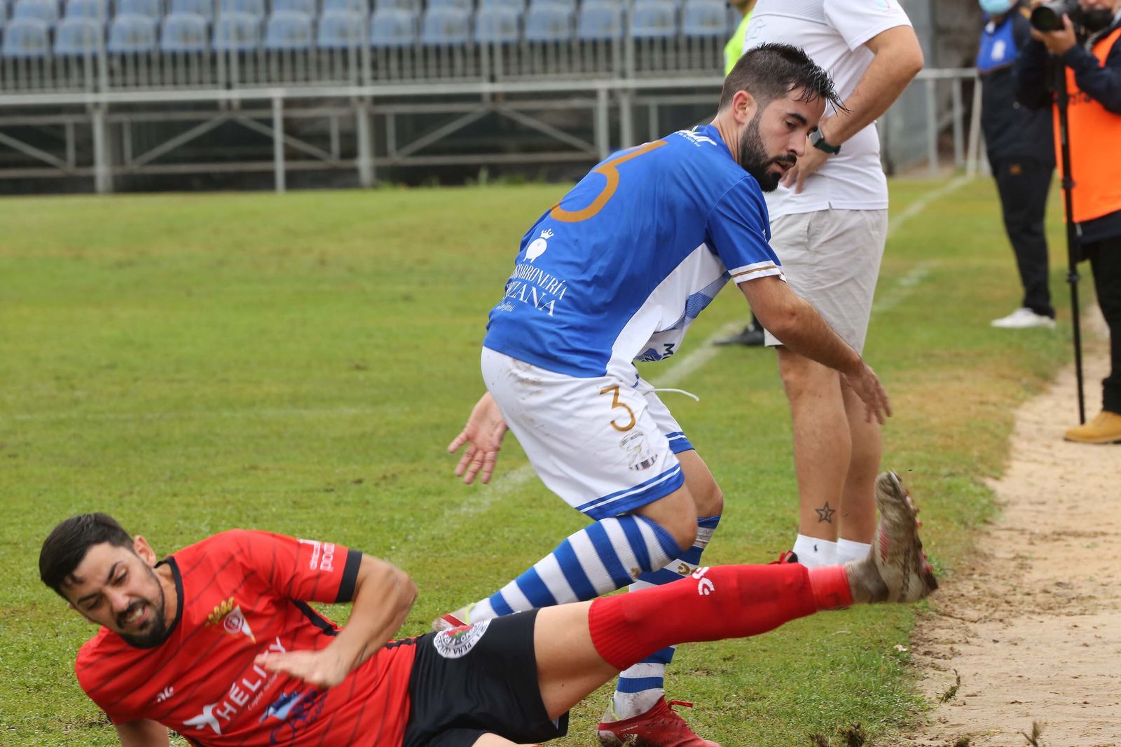 Imágenes del partido Jerez Industrial -Egabrense en el Pedro S. Garrido