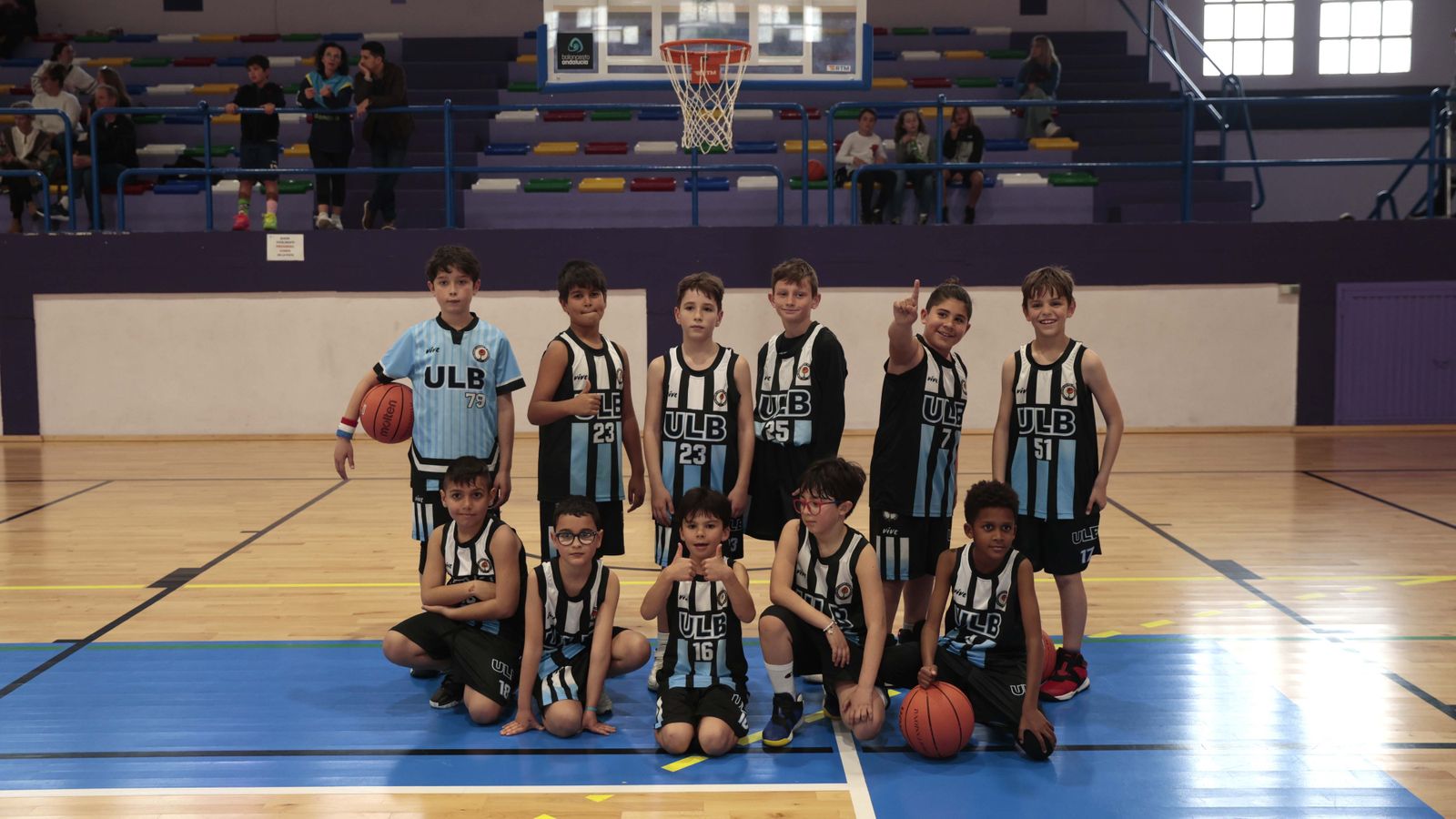 Las fotos de la primera jornada del torneo Semana Santa de baloncesto de la Línea