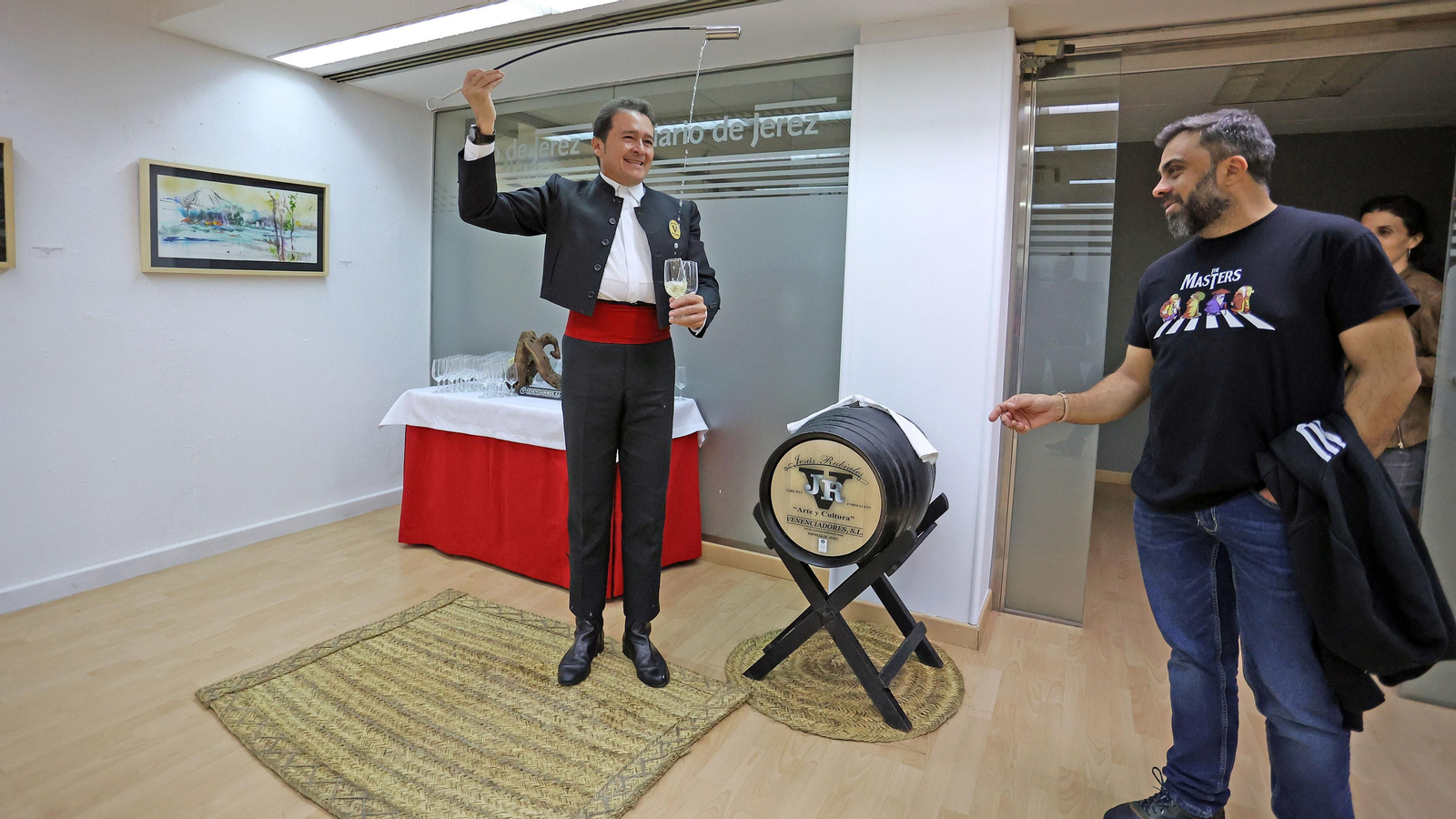 'Visiones de un mundo flotante' de Juan Carmona en 'ArteaDiario' de Diario de Jerez