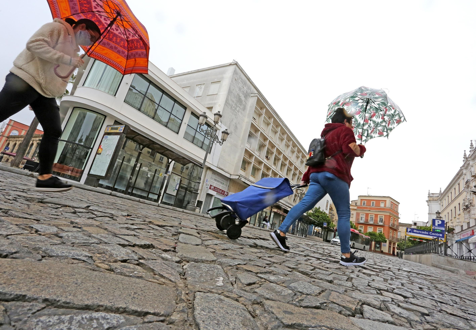 Aspecto que presentaba la plaza Esteve este lunes.