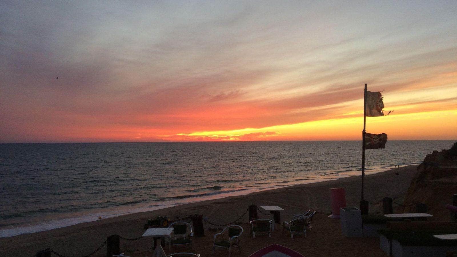 Puesta de sol en 'Heidi Bananas'