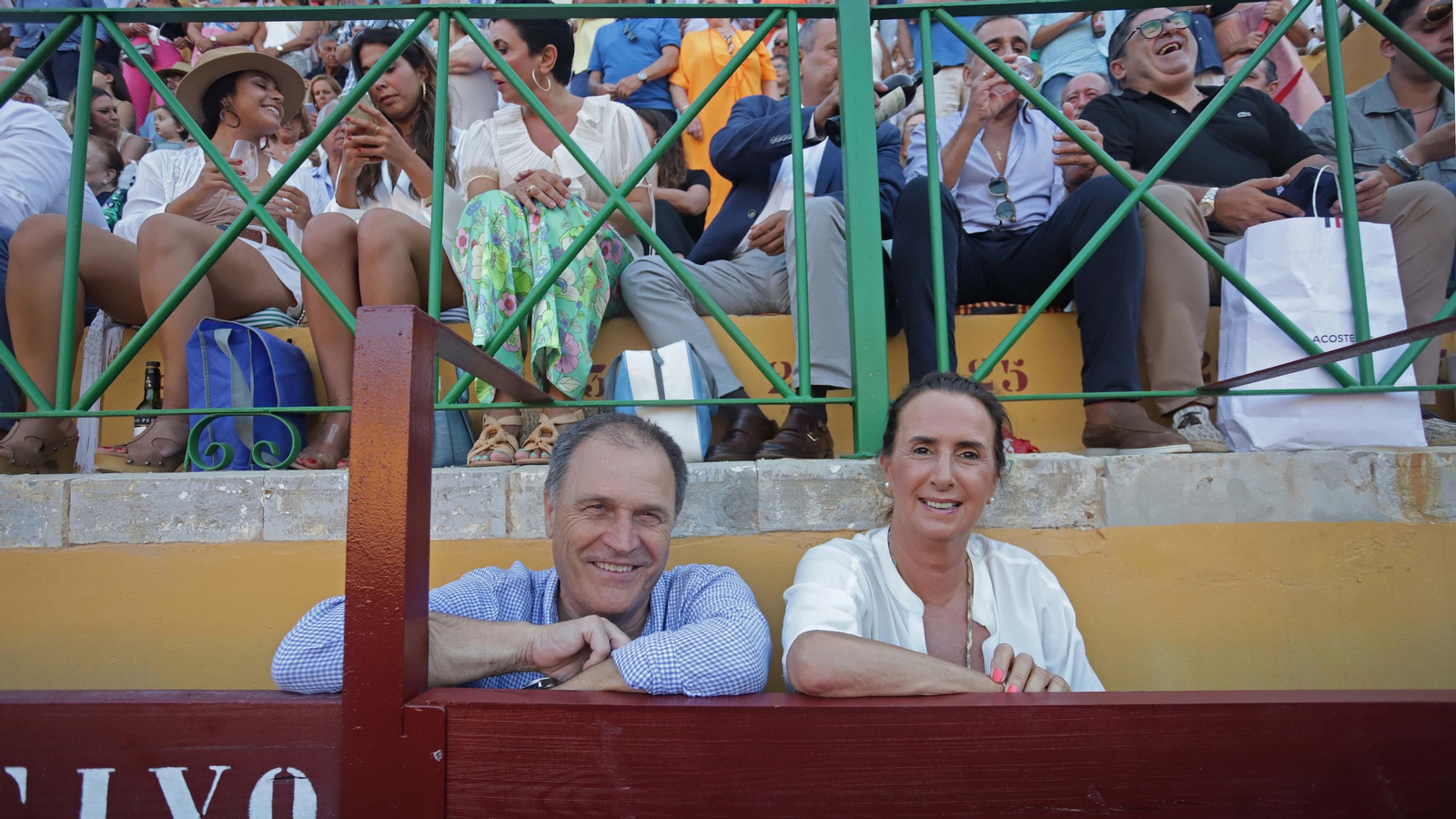 Ambiente en la corrida del viernes de la Feria de La Línea