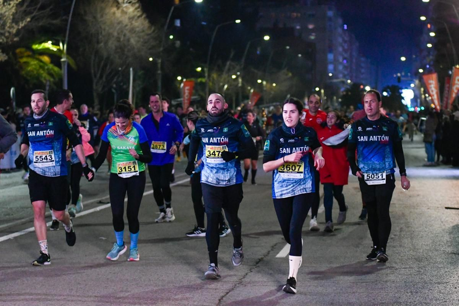 En imágenes: búscate en tu llegada a meta de la Carrera de San Antón 2025 (10)