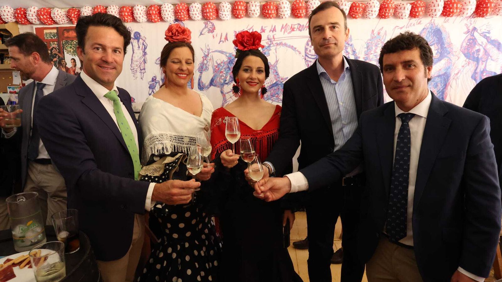 Los cuatro ediles de Ciudadanos en Jerez junto a Inés Arrimadas.