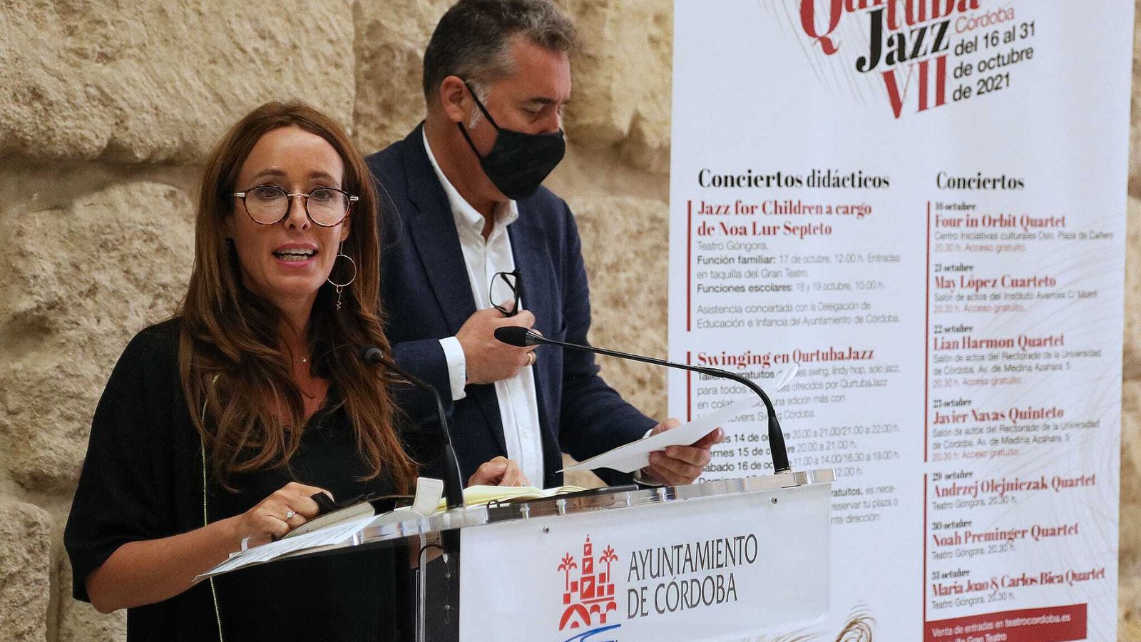 Marian Aguilar y Manuel Torrejimeno, en la presentación del programa.