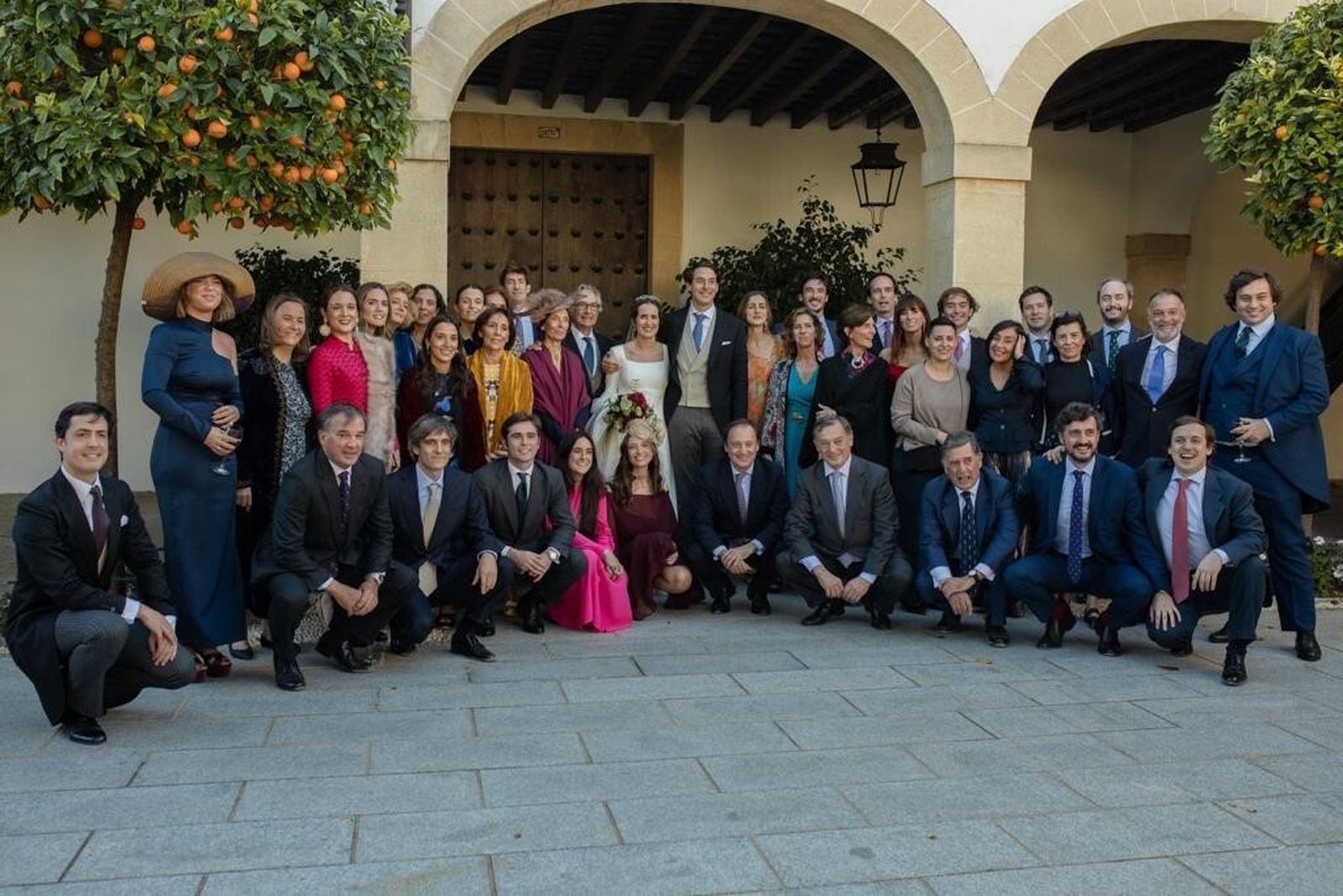 Pablo Barrenechea con su padre Pablo Barrenechea Elorrieta, Isabel Rein y  miembros de la familia Barrenechea.
