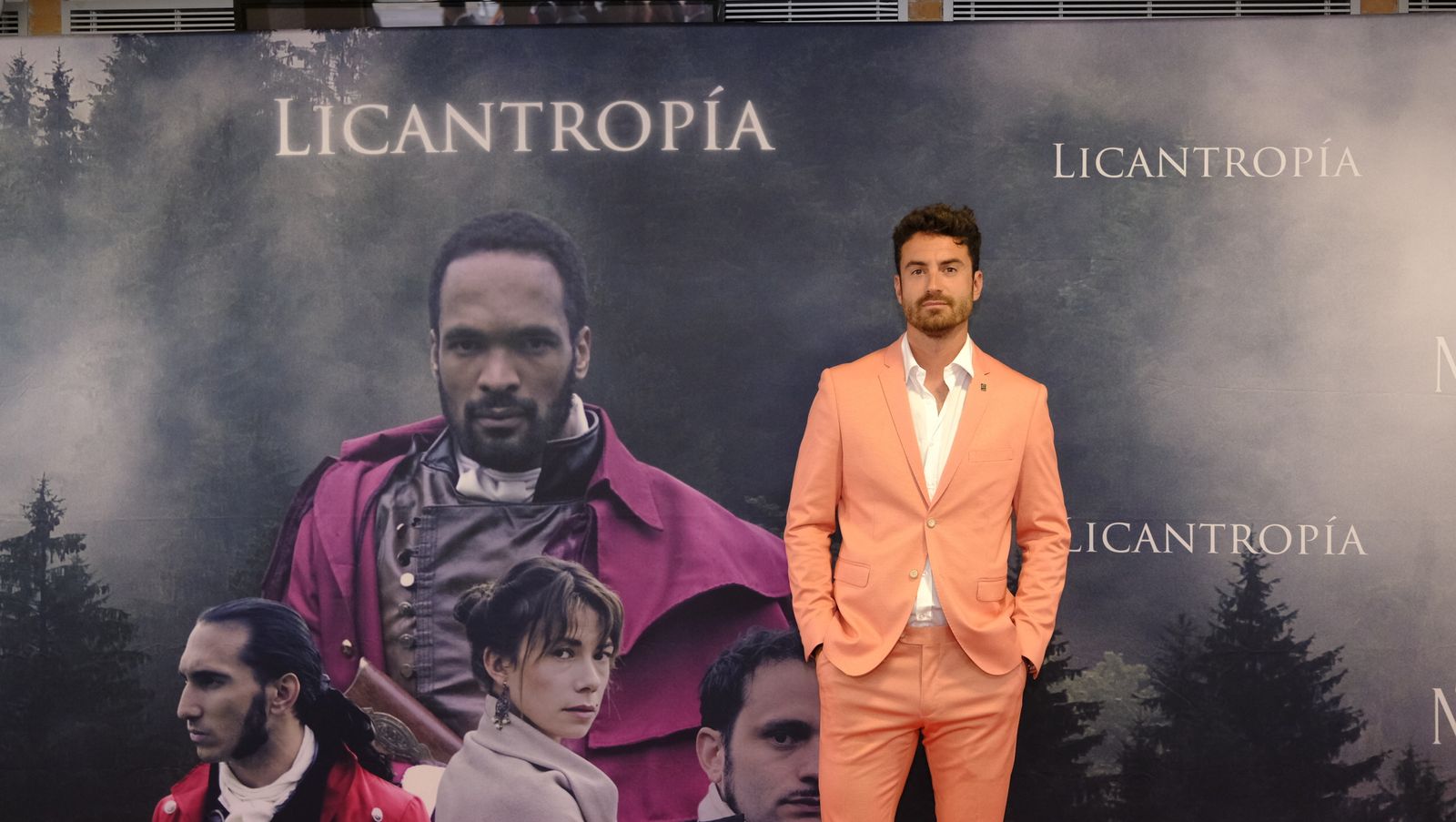 Imágenes del estreno en Almería de la película Licantropía