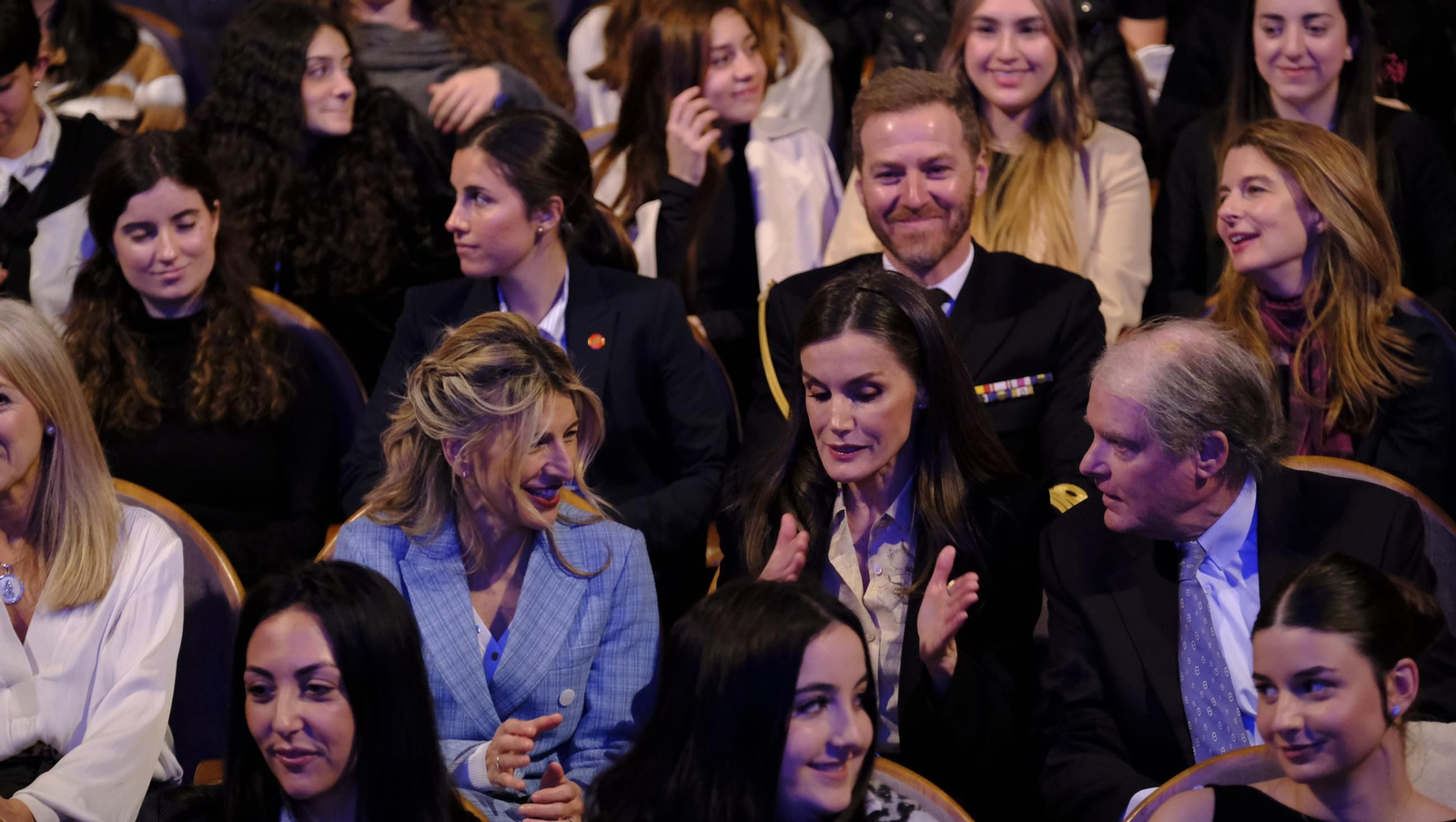 Imágenes de la Reina Letizia en el Tour del Talento en Almería
