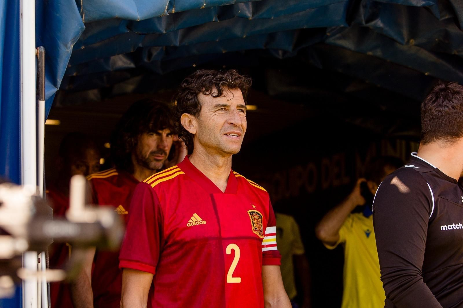 Las imágenes de la vuelta del partido de los Reyes Magos en Cádiz