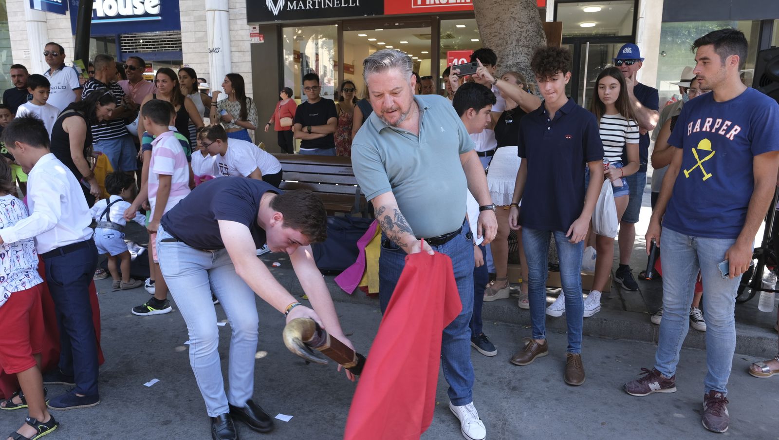 Imágenes de la exhibición de toreo de salón por la Escuela Taurina de Almería, en la Feria de Almería 2022