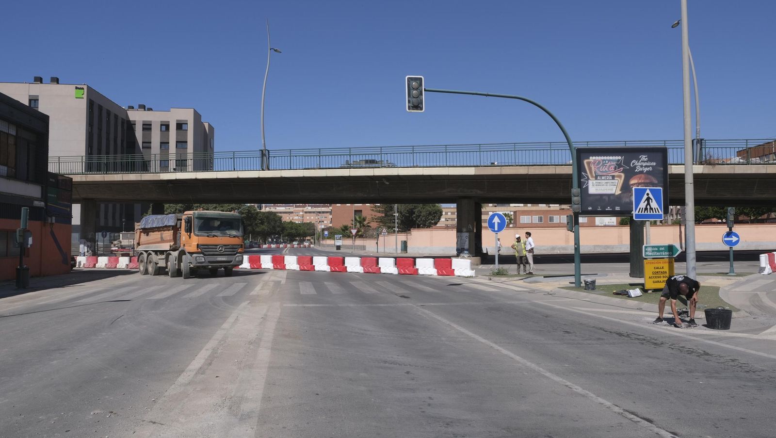 Corte de la Avenida de Montserrat por las obras del soterramiento del AVE, en imágenes