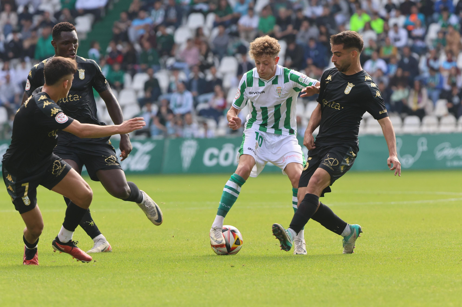 Córdoba CF - Ceuta: Las mejores fotos del partido en El Arcángel