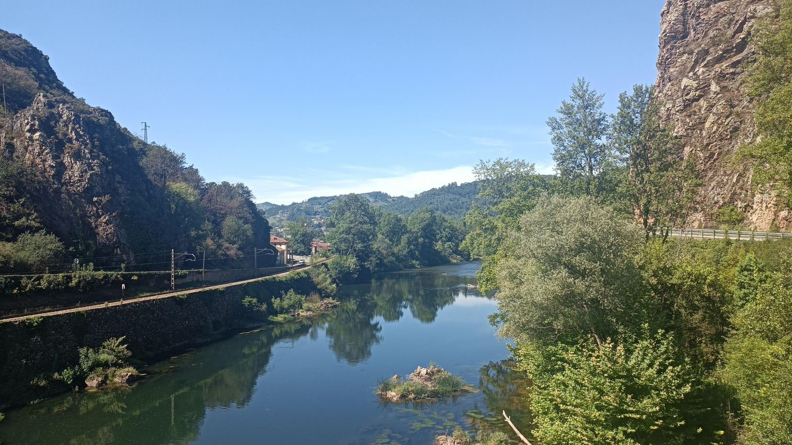 Vistas desde el Puente de Peñaflor.