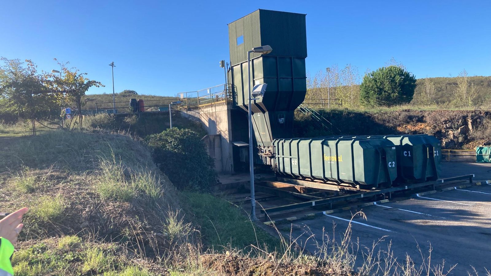 Estación de transferencia de residuos de Linares de la Sierra.