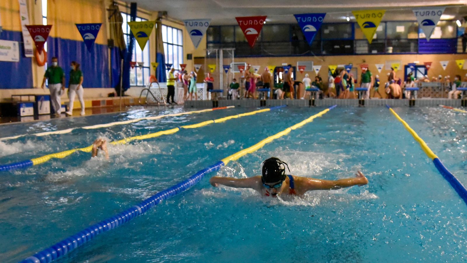 Las fotos del XVII trofeo de natación Día de Andalucía