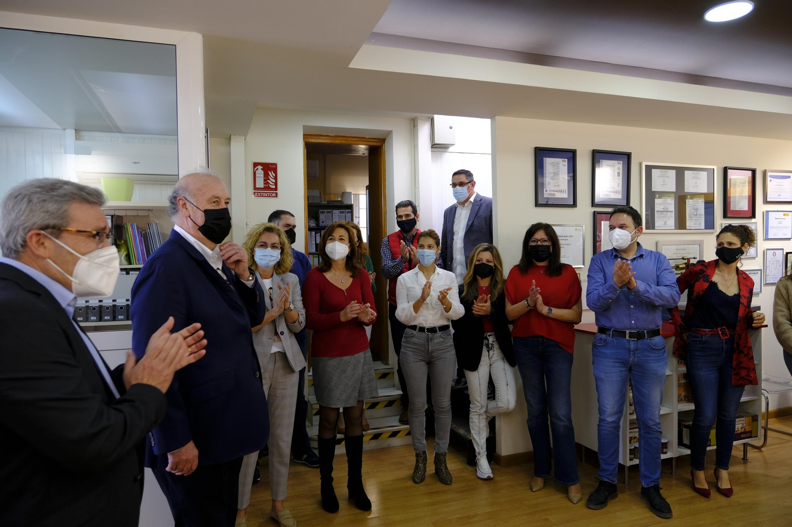 Fotogalería de la visita de Vicente del Bosque a Grupo Caparrós.